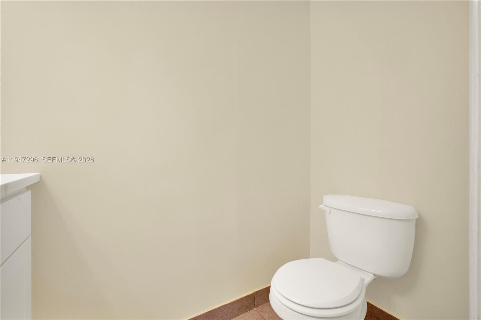 SILVER SHORES - Residential