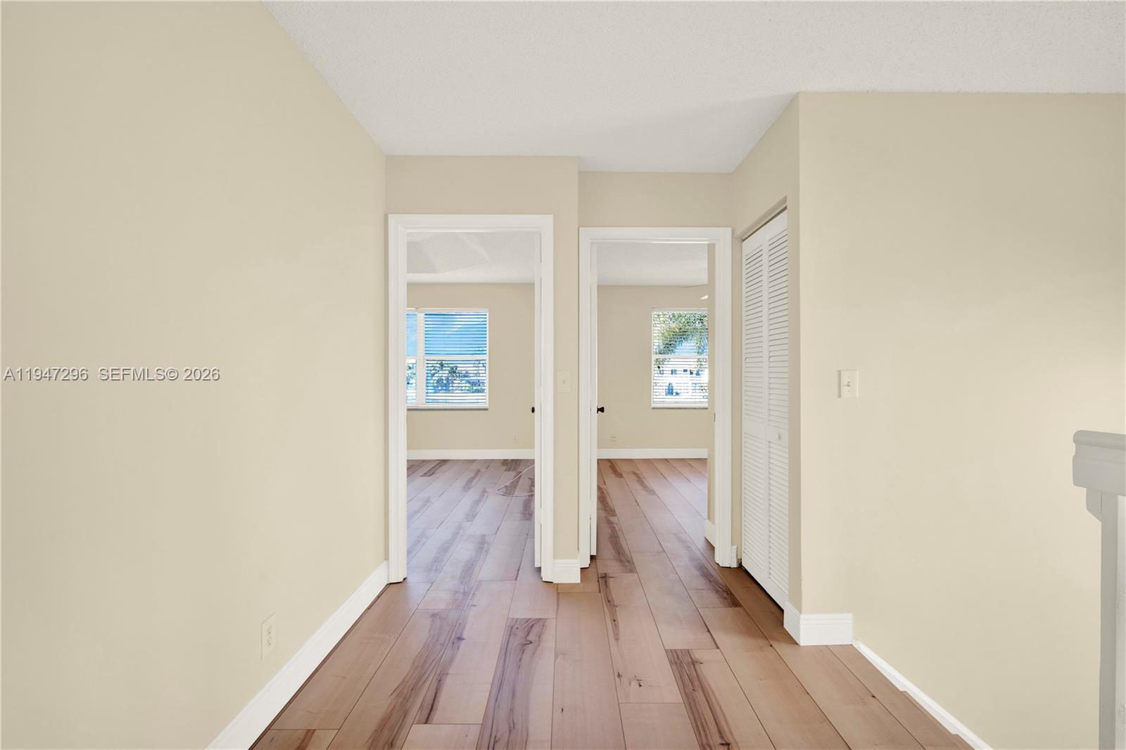 SILVER SHORES - Residential