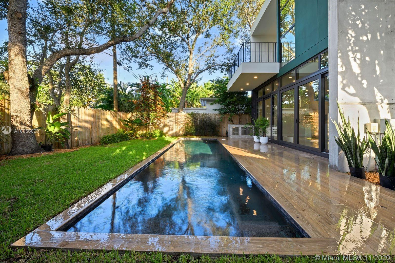 SILVER BLUFF EST SEC C - Residential