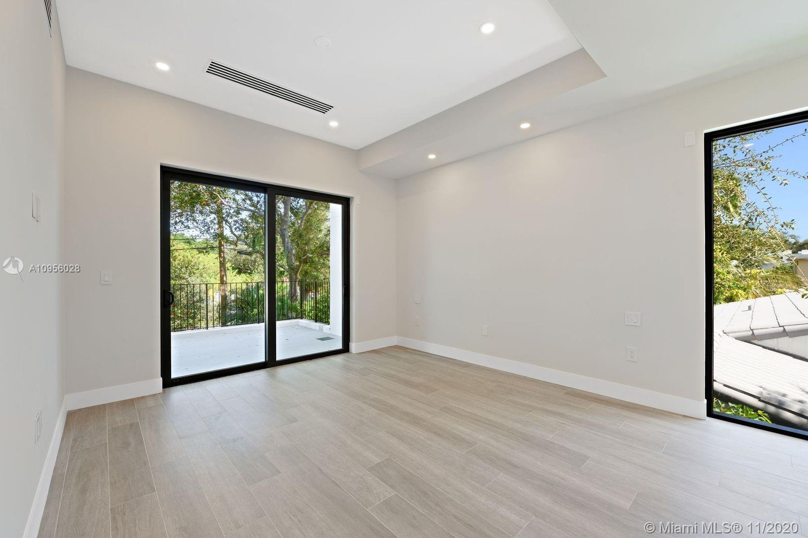 SILVER BLUFF EST SEC C - Residential