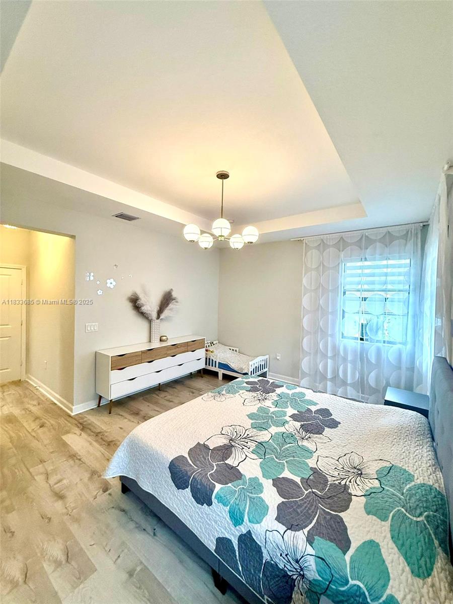 VIA VENTURA NEIGHBORHOOD - Residential Lease