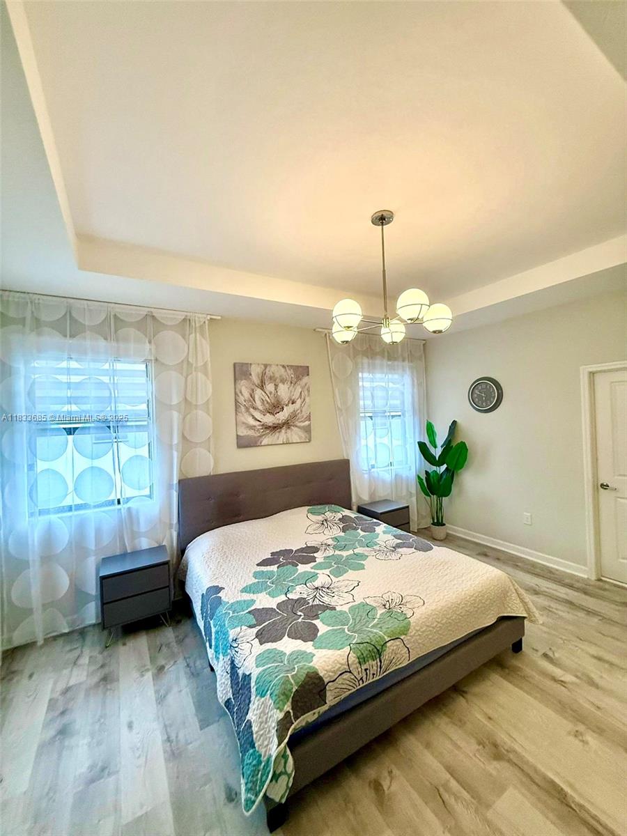 VIA VENTURA NEIGHBORHOOD - Residential Lease