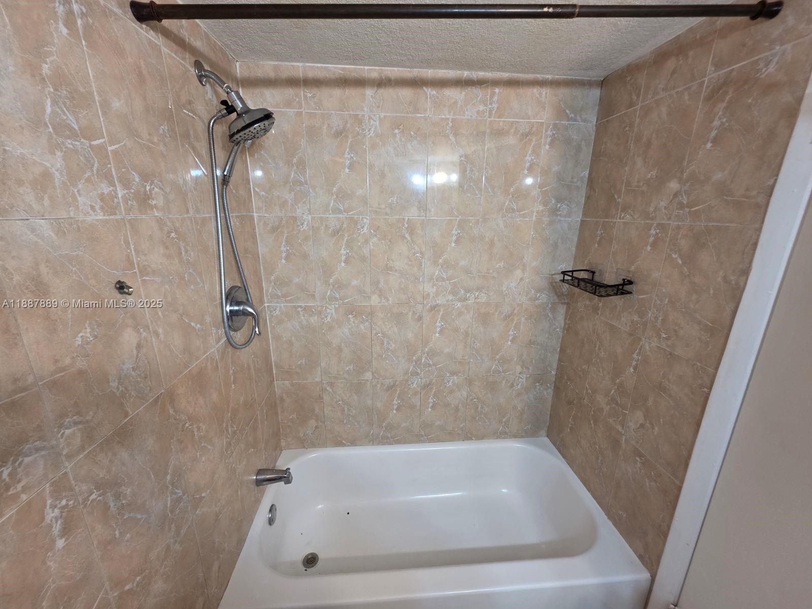 MIRAMAR CLUB CONDOMINIUM - Residential Lease