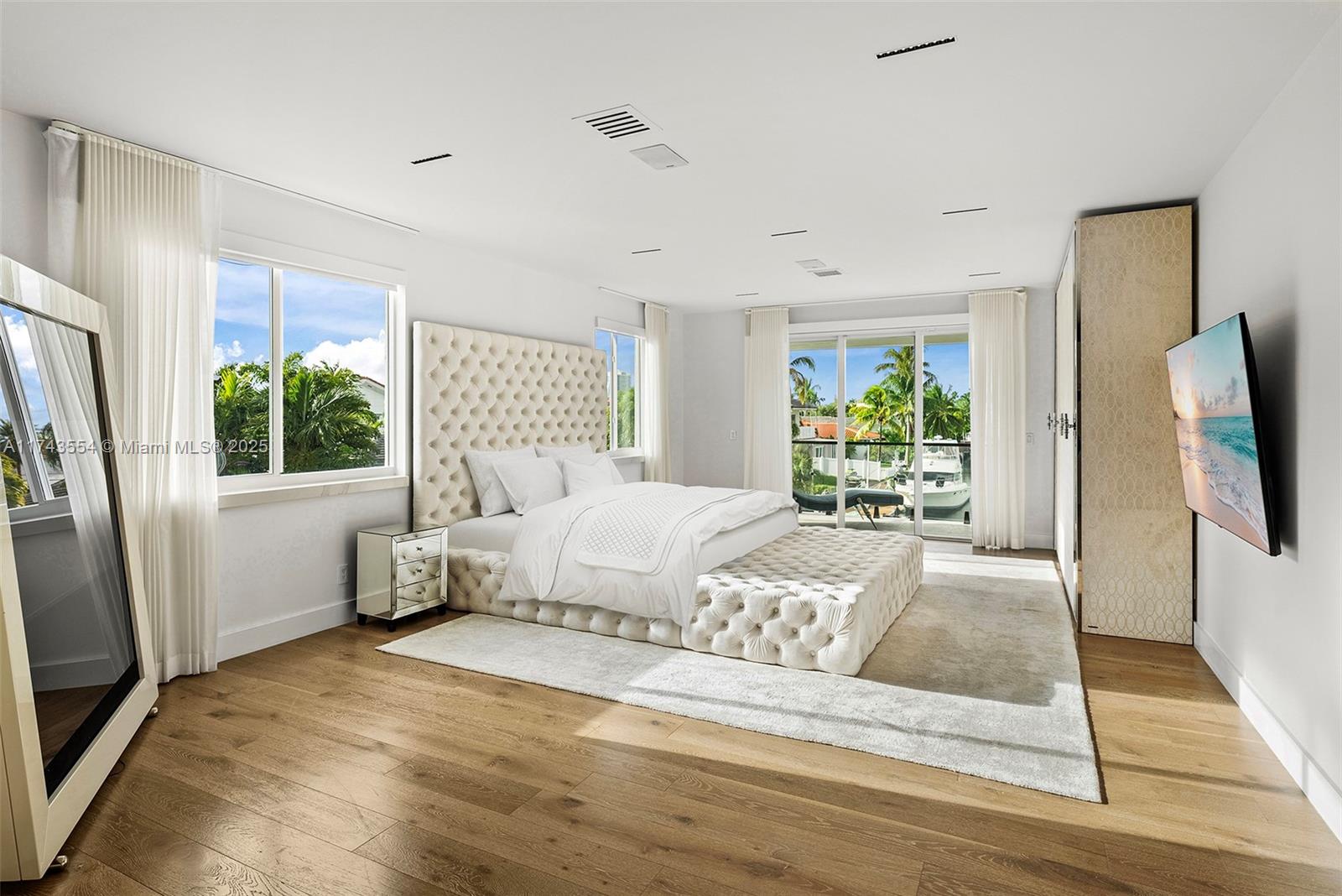 EASTERN SHORES - Residential Lease