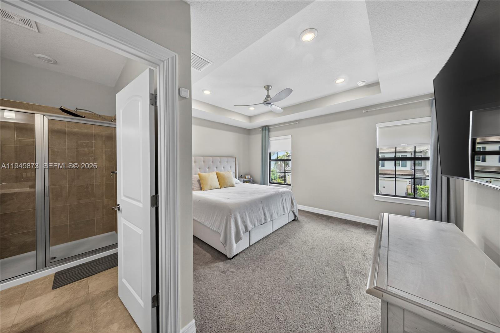 OAK TREE PROPERTY REDEVEL - Residential