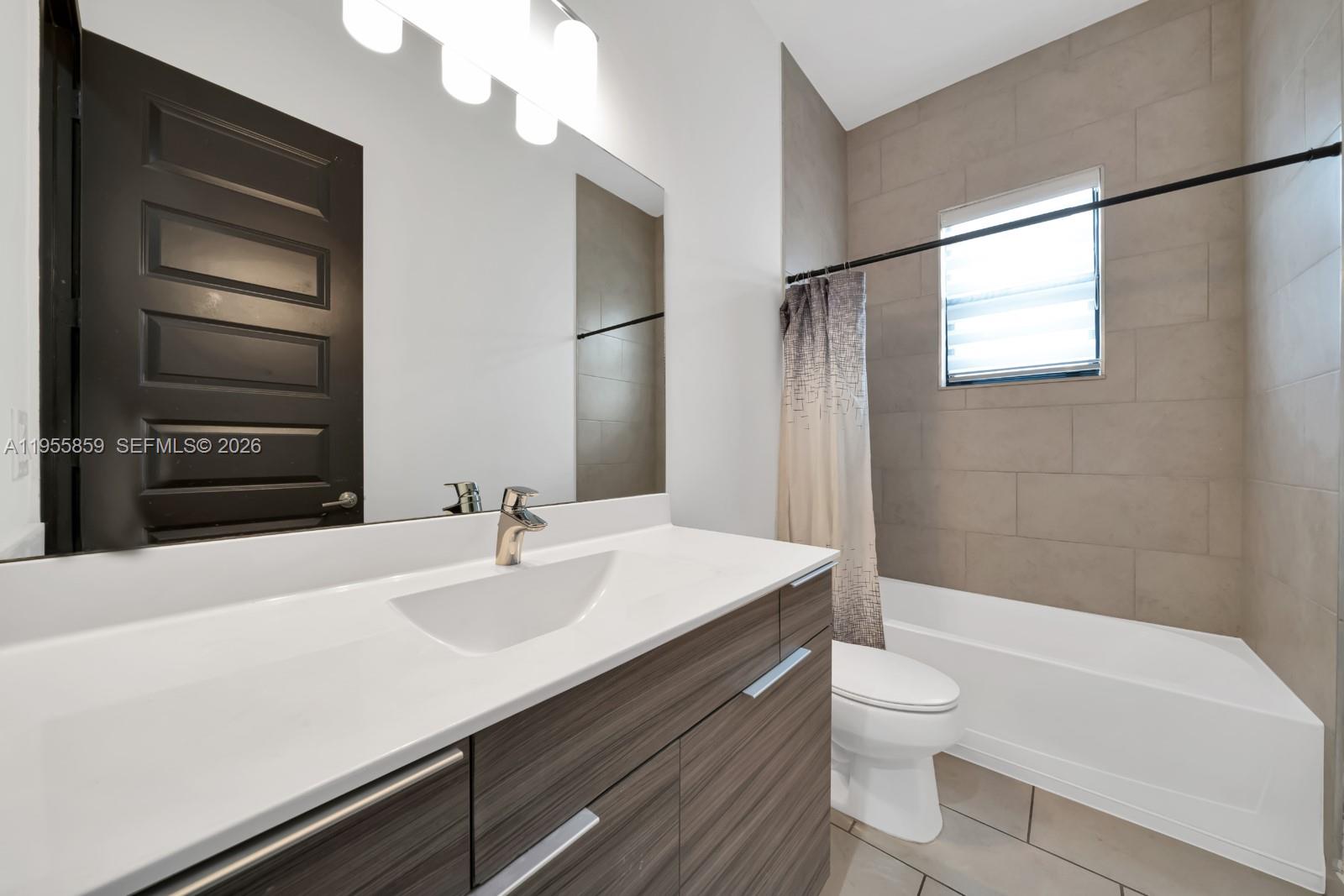 CRESTVIEW WEST - Residential