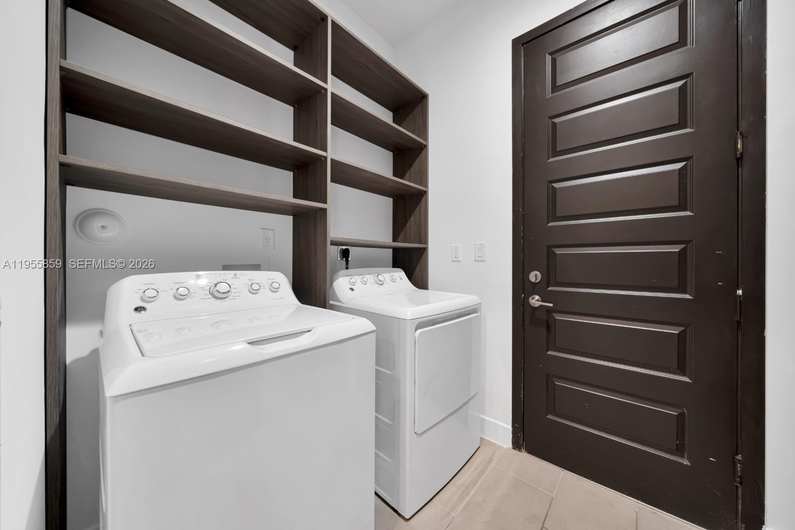 CRESTVIEW WEST - Residential