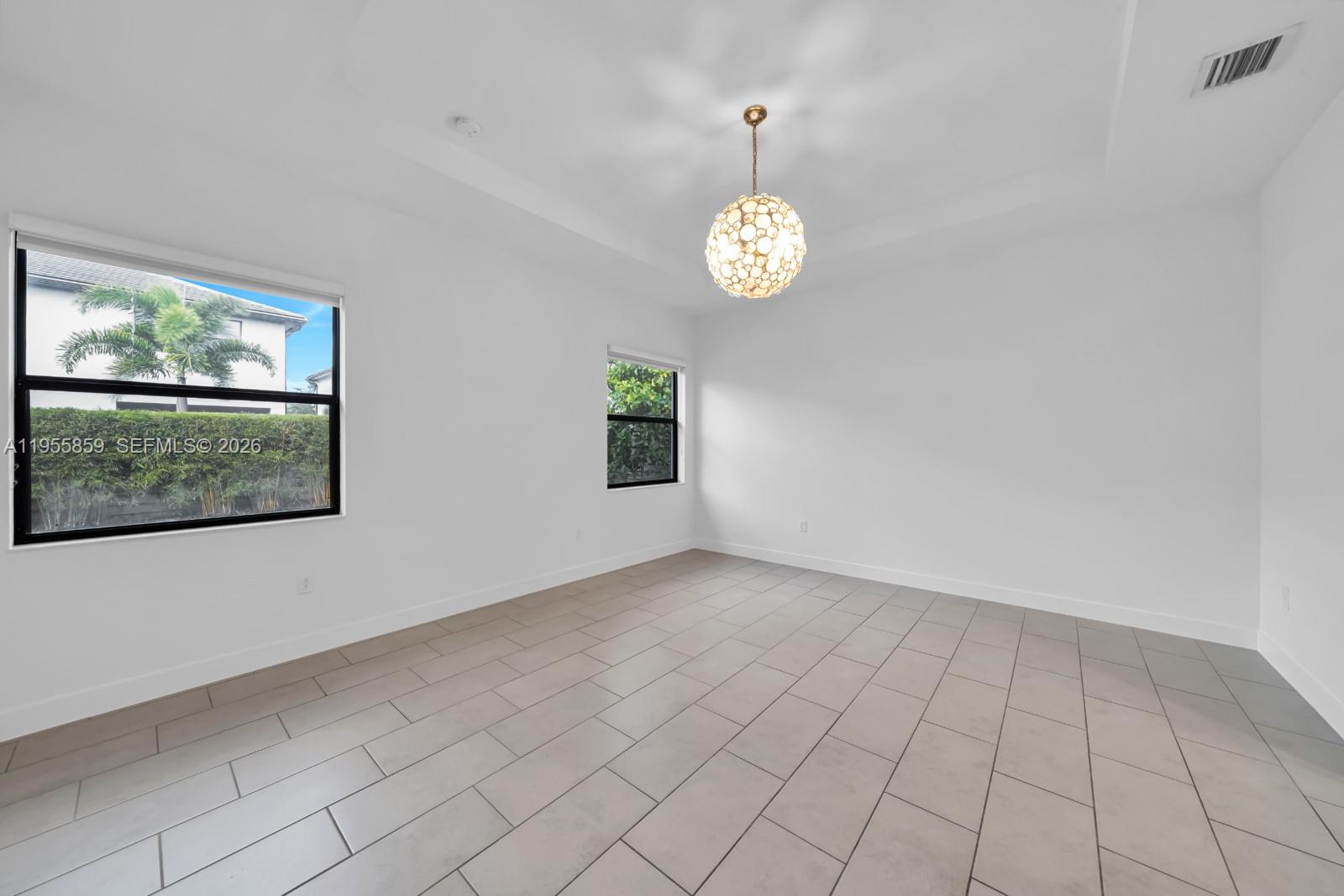 CRESTVIEW WEST - Residential