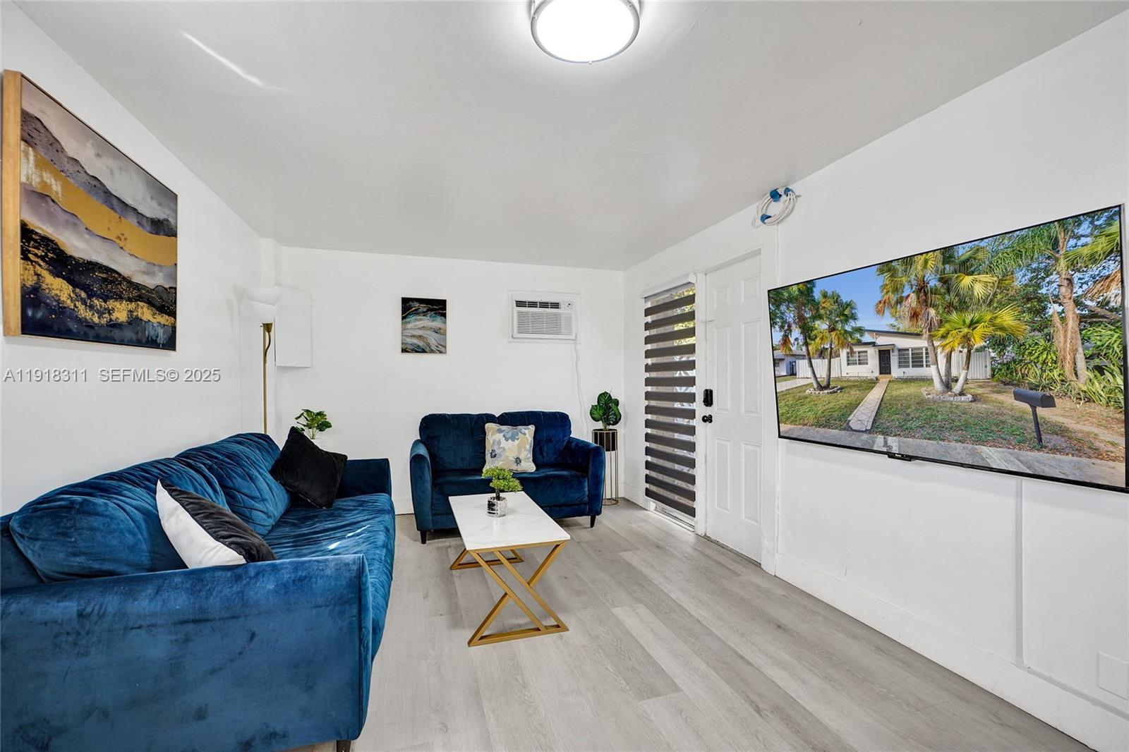 HOLLYWOOD SOUTH SIDE ADD - Residential