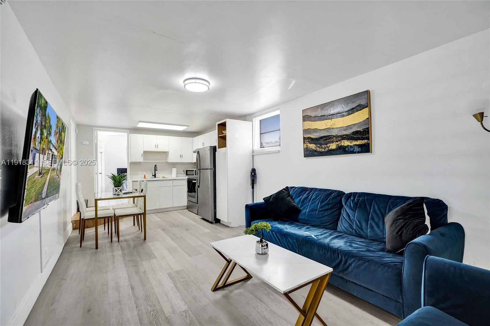 HOLLYWOOD SOUTH SIDE ADD - Residential