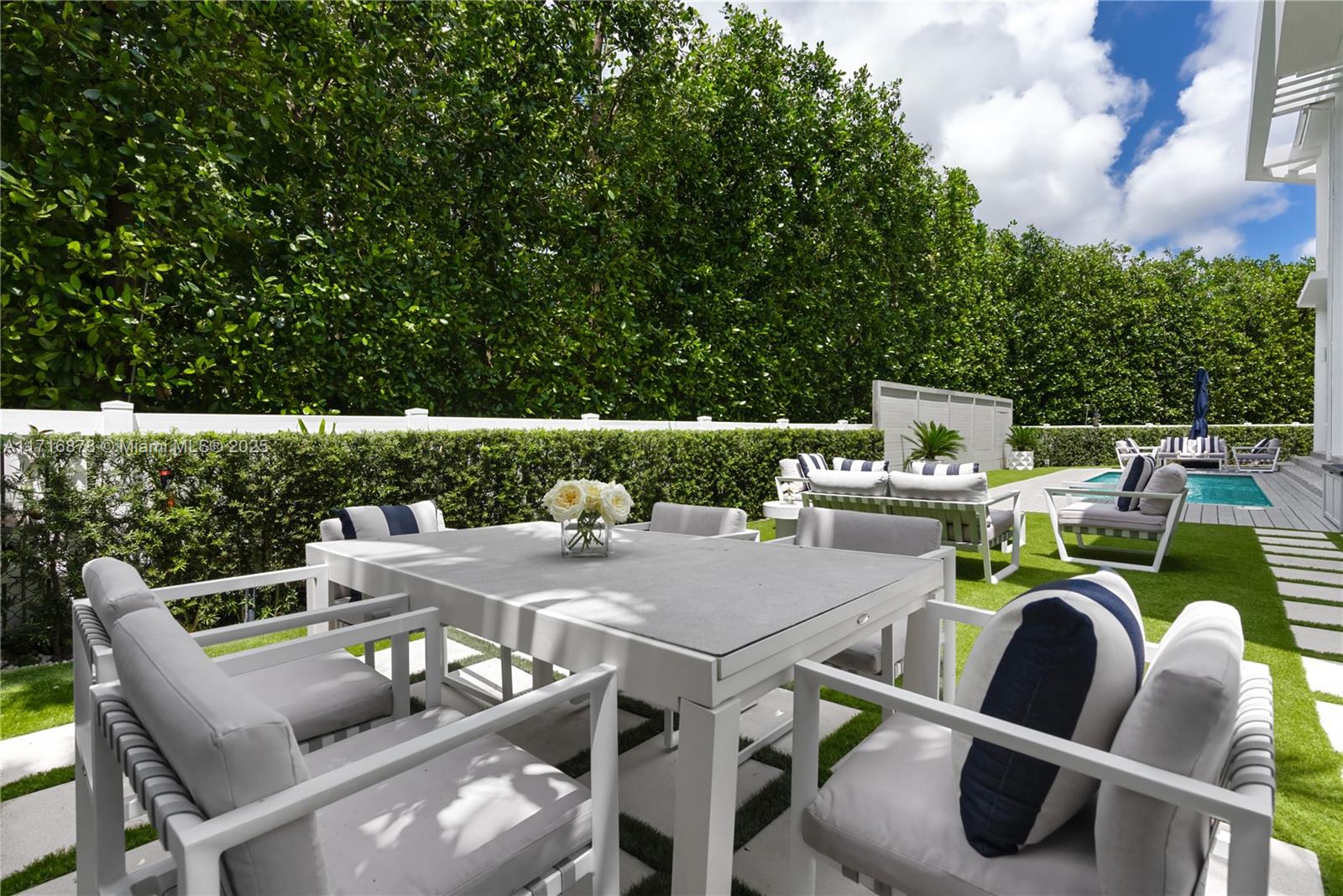 RIVO ALTO AMD - Residential