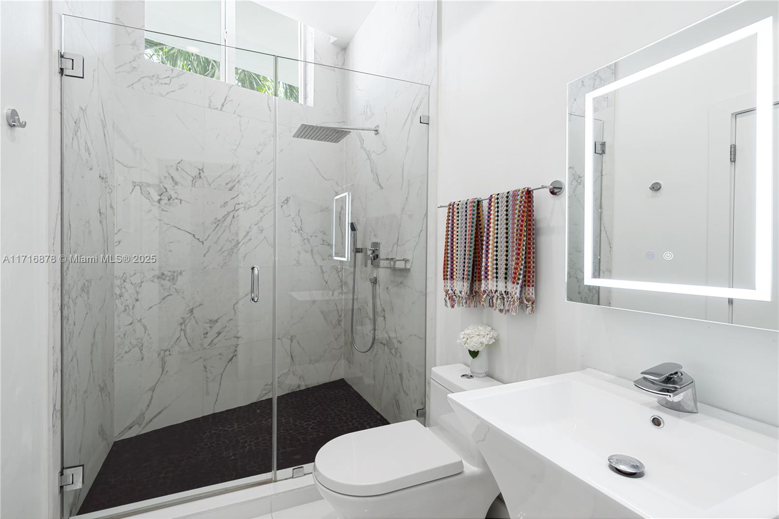 RIVO ALTO AMD - Residential