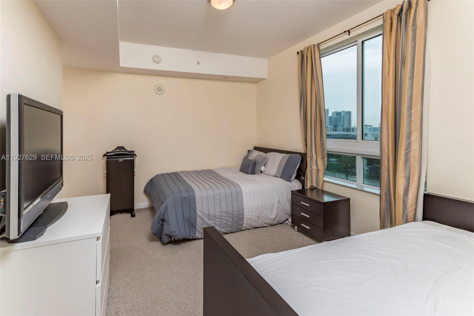 TOSCANO CONDO - Residential Lease