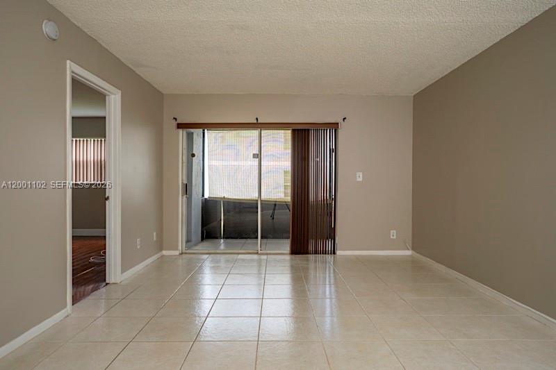 SHERWOOD GARDENS CONDO - Residential Lease