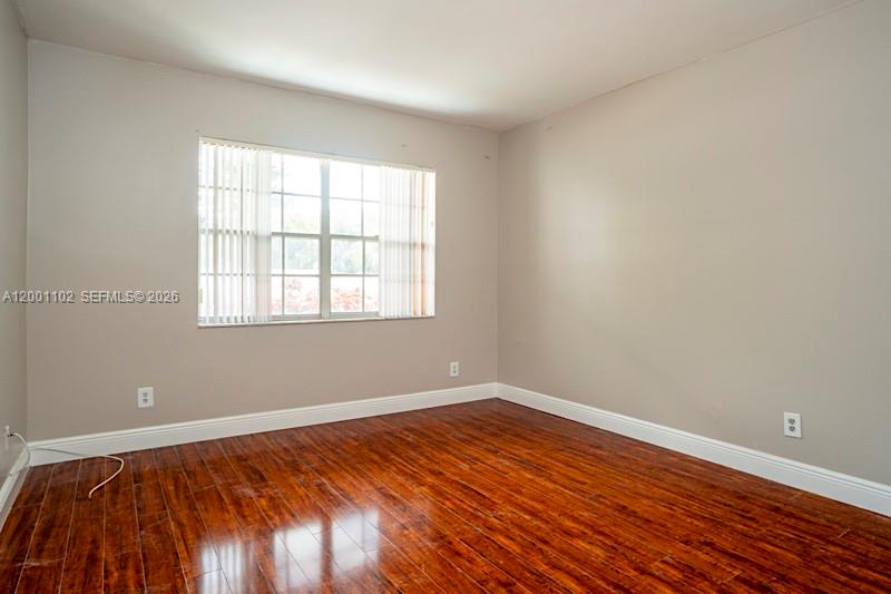 SHERWOOD GARDENS CONDO - Residential Lease