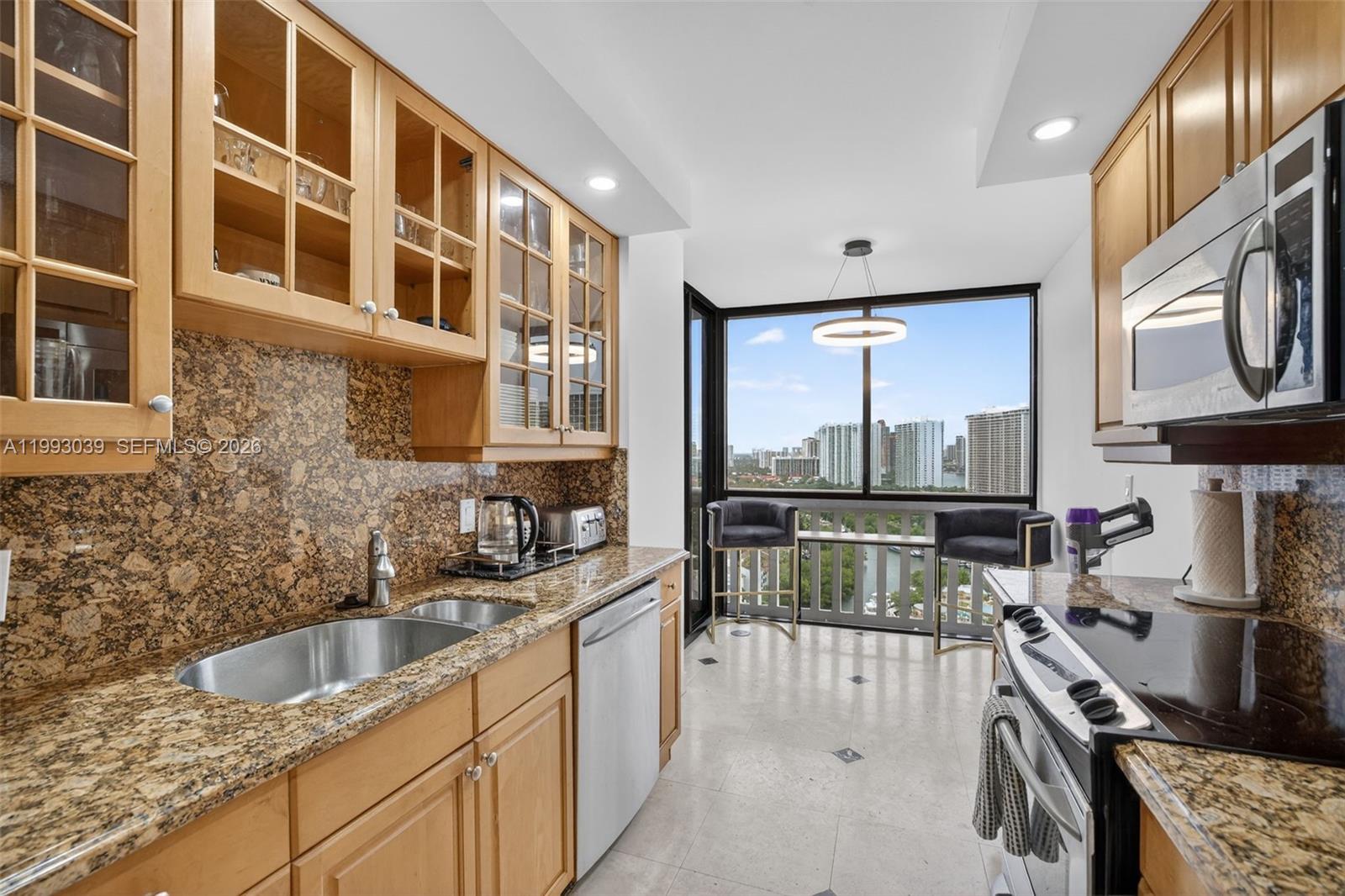 1000 ISL BLVD WILLIAMS IS - Residential Lease