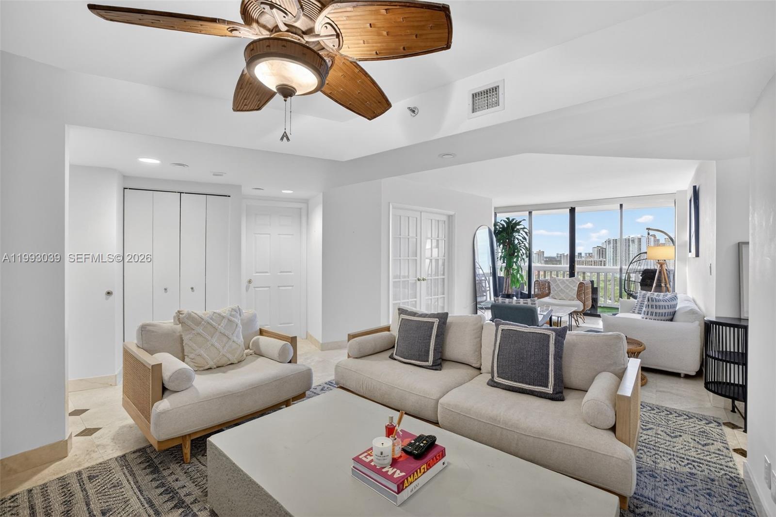 1000 ISL BLVD WILLIAMS IS - Residential Lease
