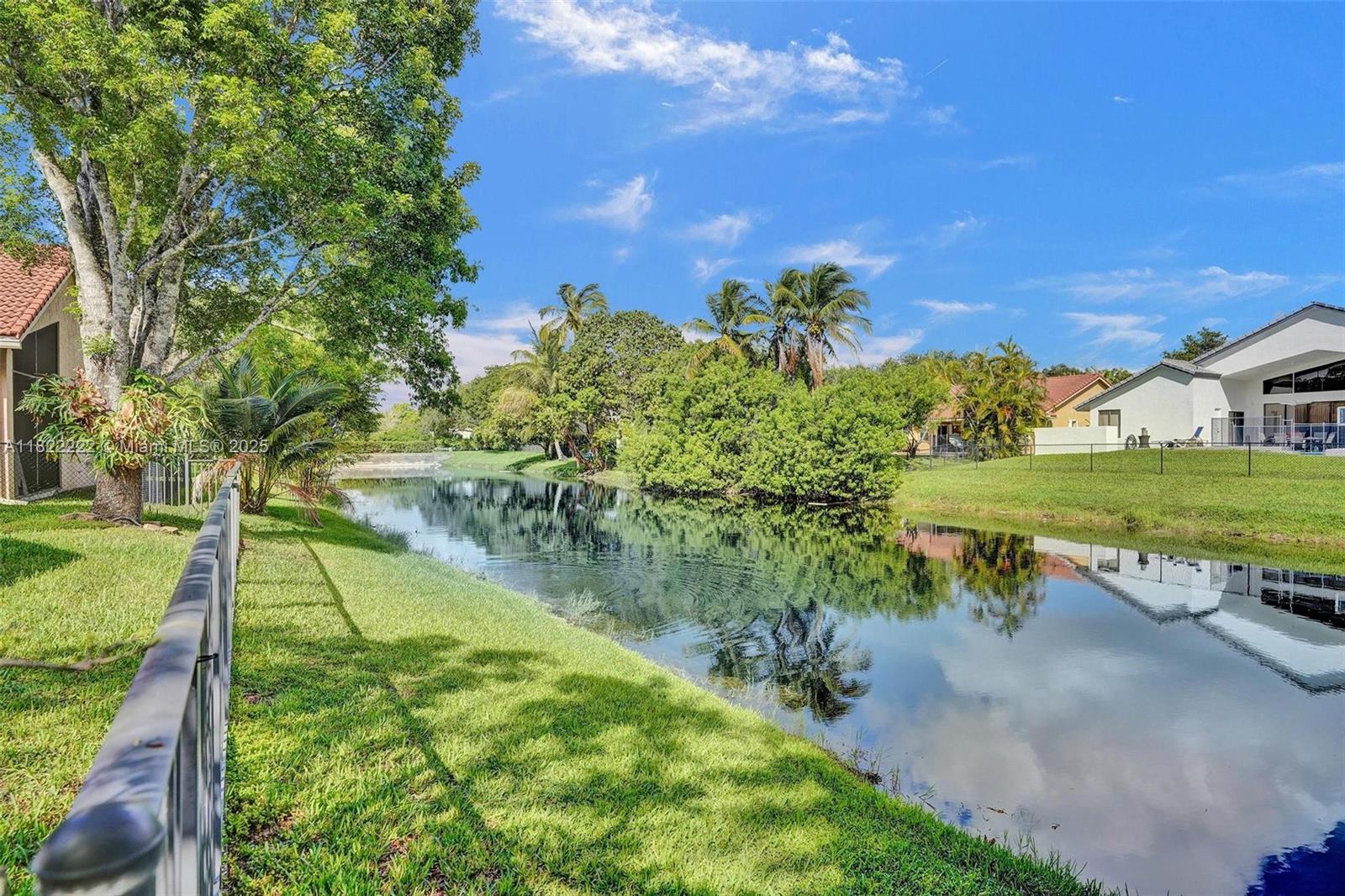 NORTH SPRINGS - Residential