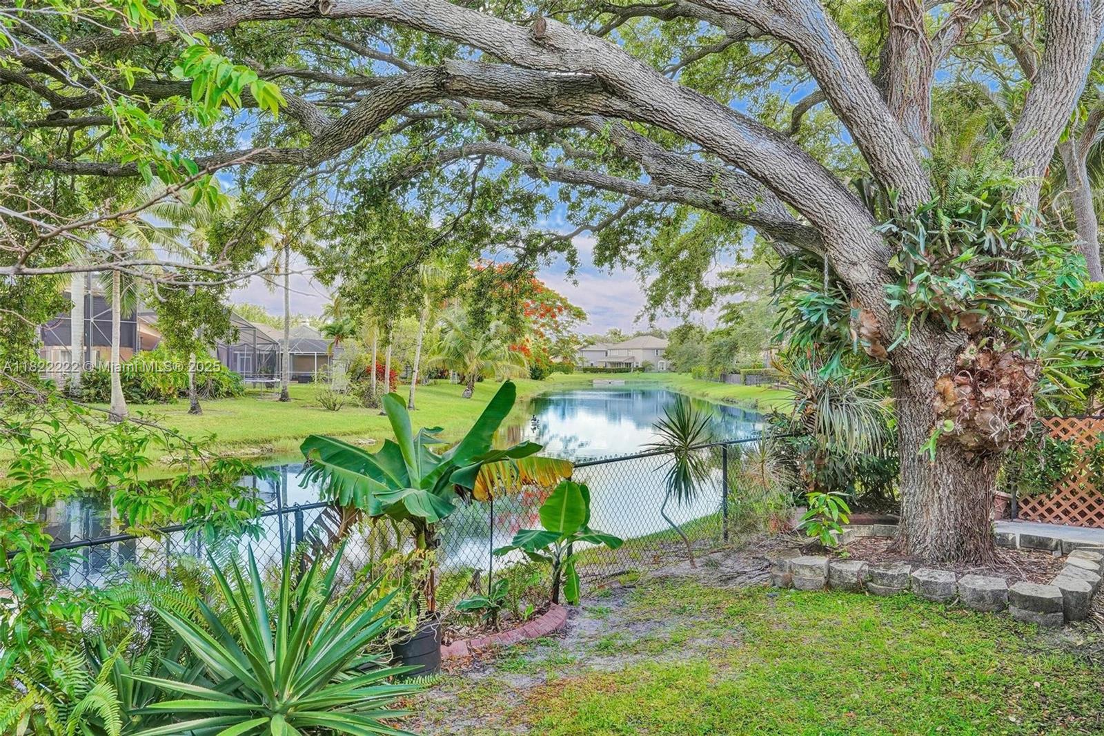 NORTH SPRINGS - Residential