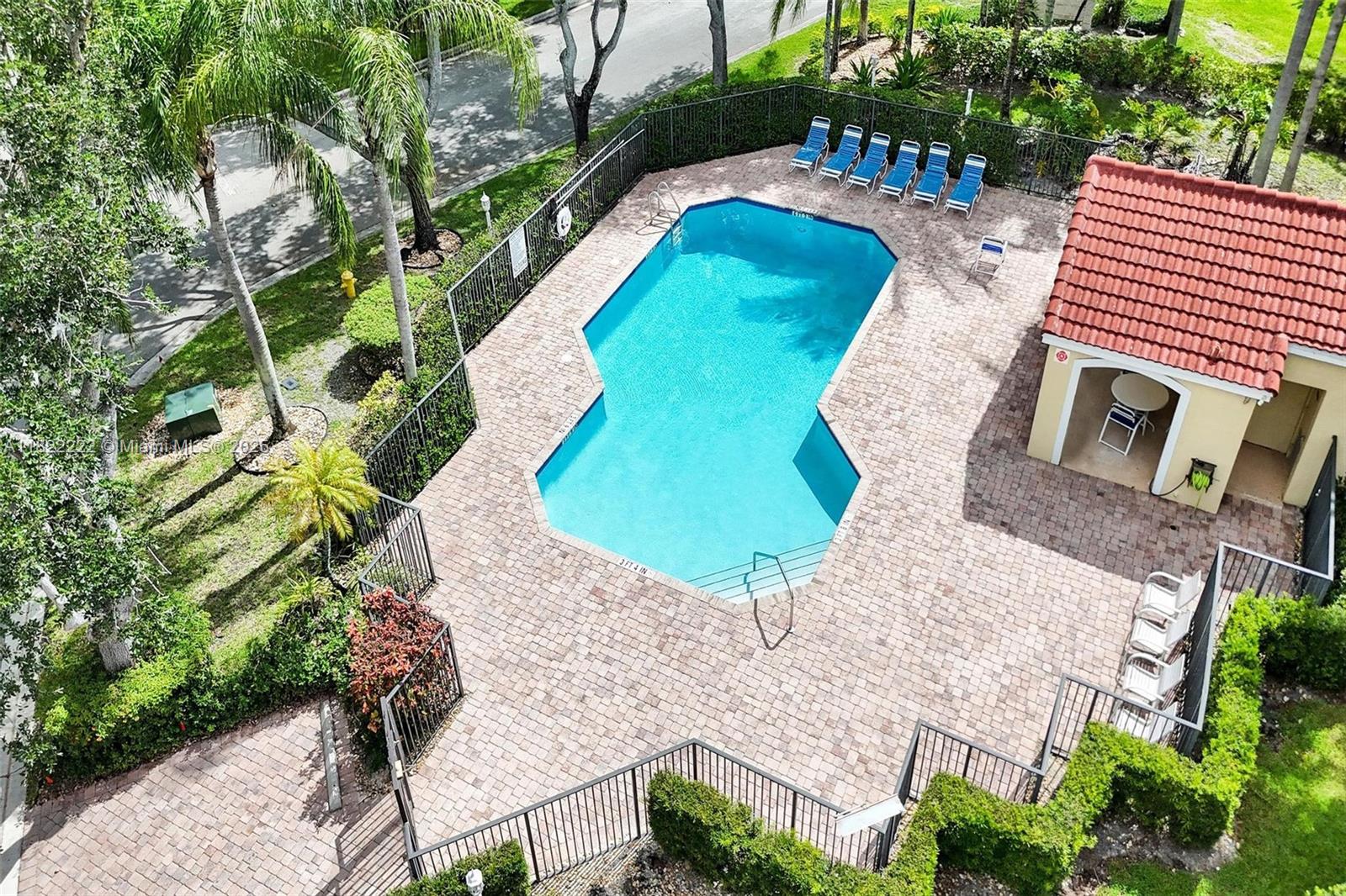 NORTH SPRINGS - Residential