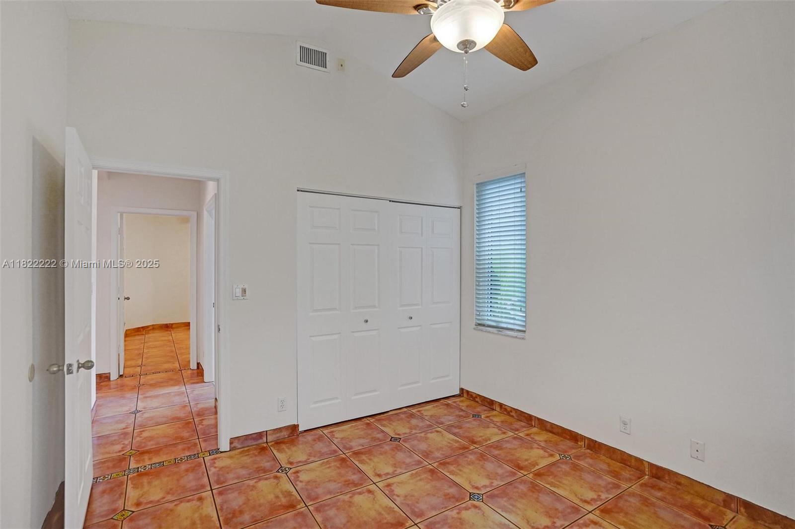 NORTH SPRINGS - Residential