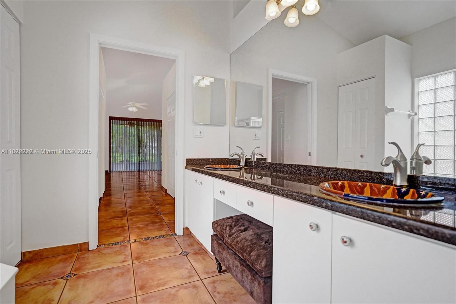 NORTH SPRINGS - Residential
