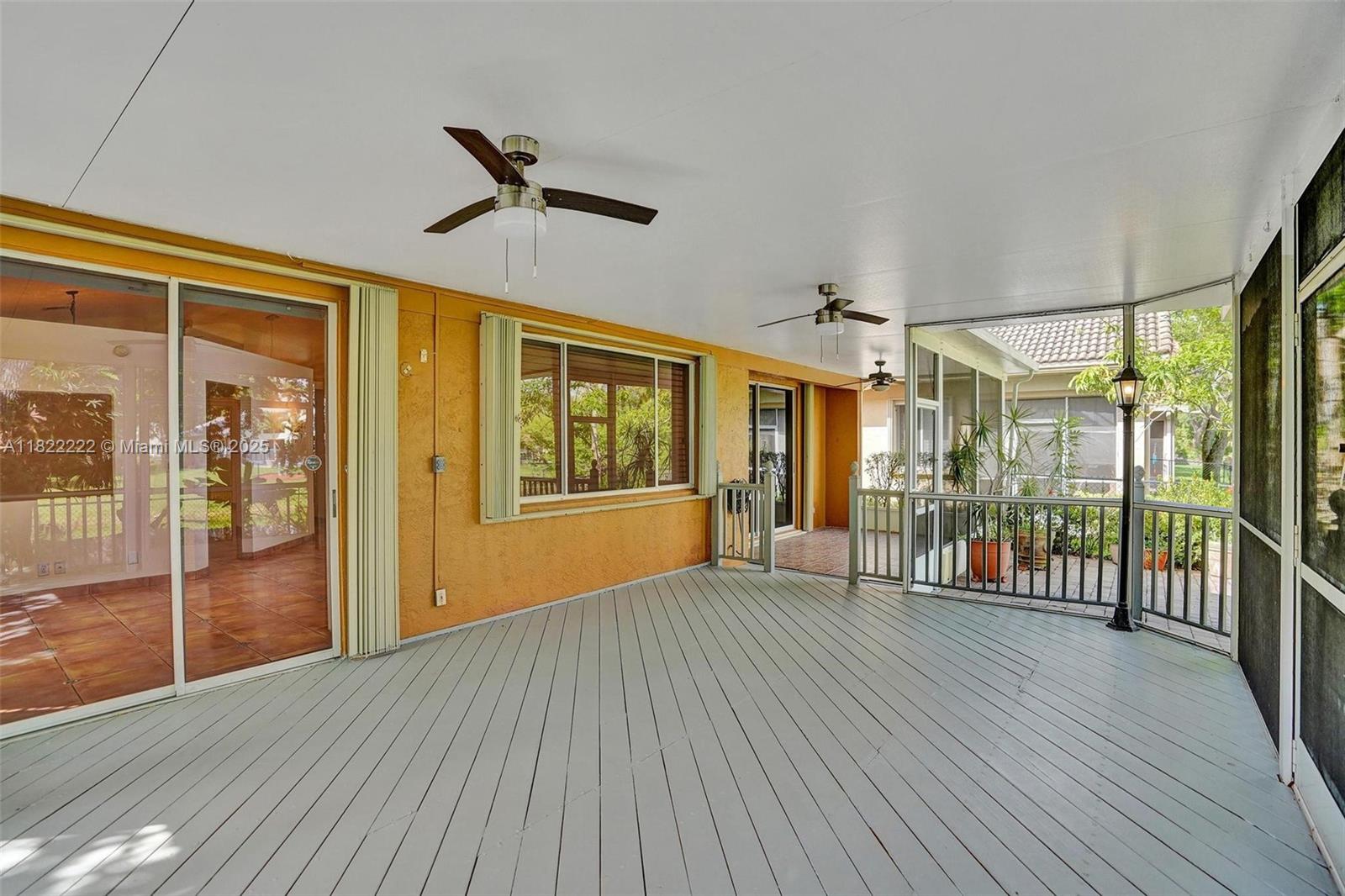 NORTH SPRINGS - Residential