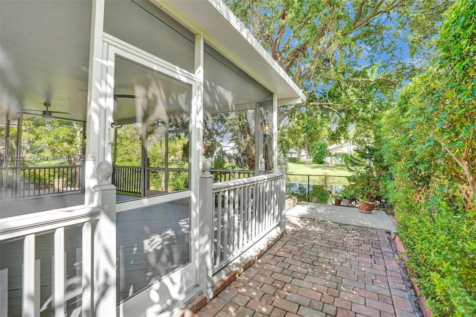 NORTH SPRINGS - Residential