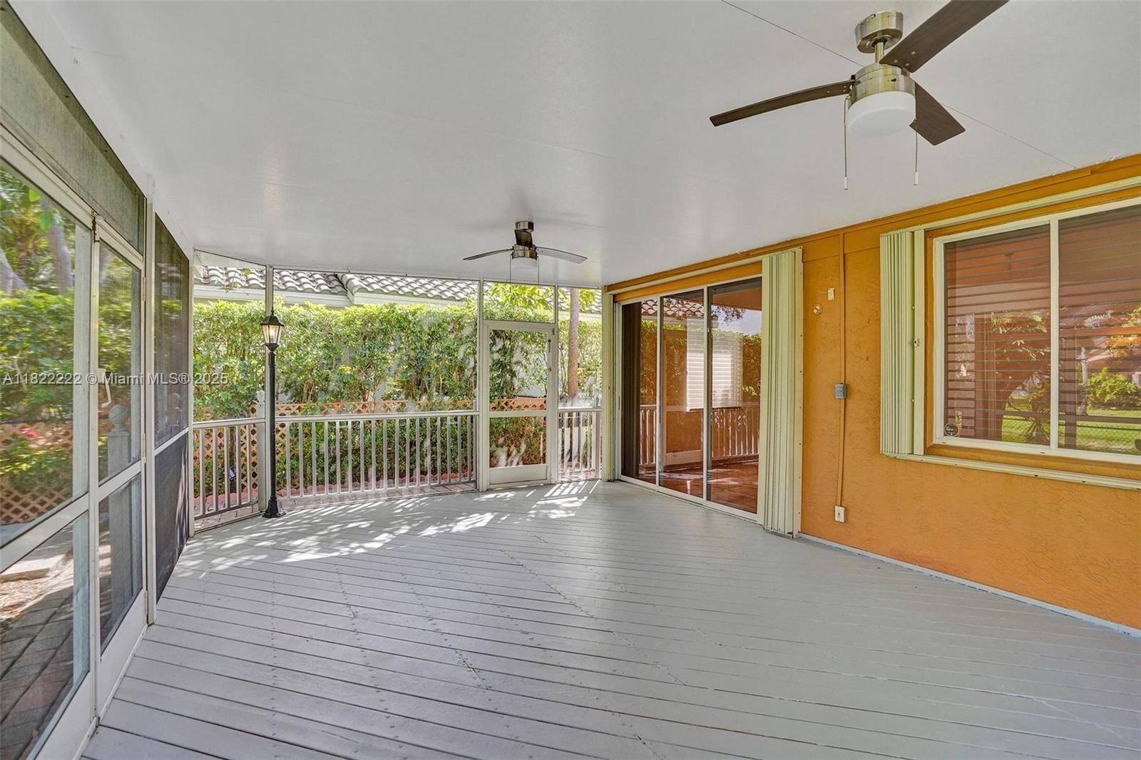 NORTH SPRINGS - Residential