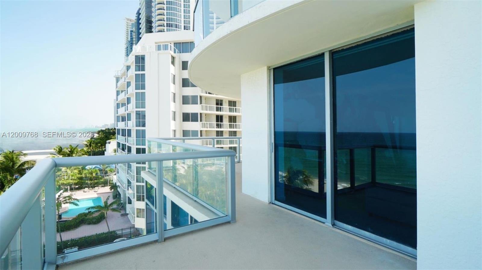 SOLE CONDO - Residential