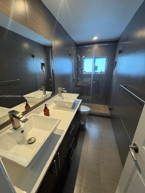 PINE SHORE SEC 1 - Residential Lease