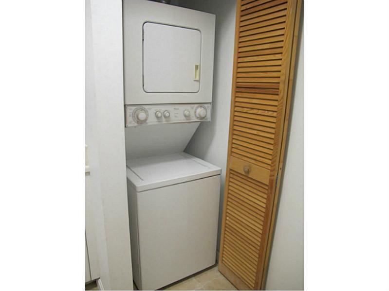 SHERIDAN EAST CONDO BLDG - Residential Lease