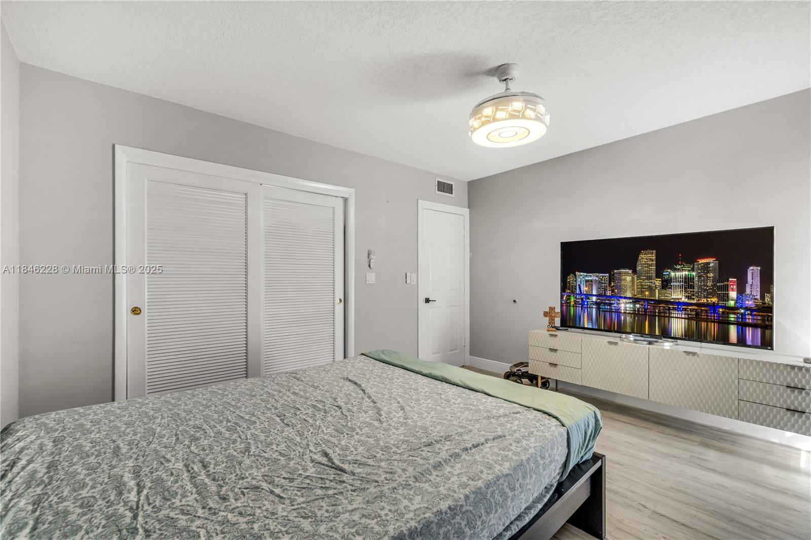 WOODLANDS SEC SEVEN - Residential Lease