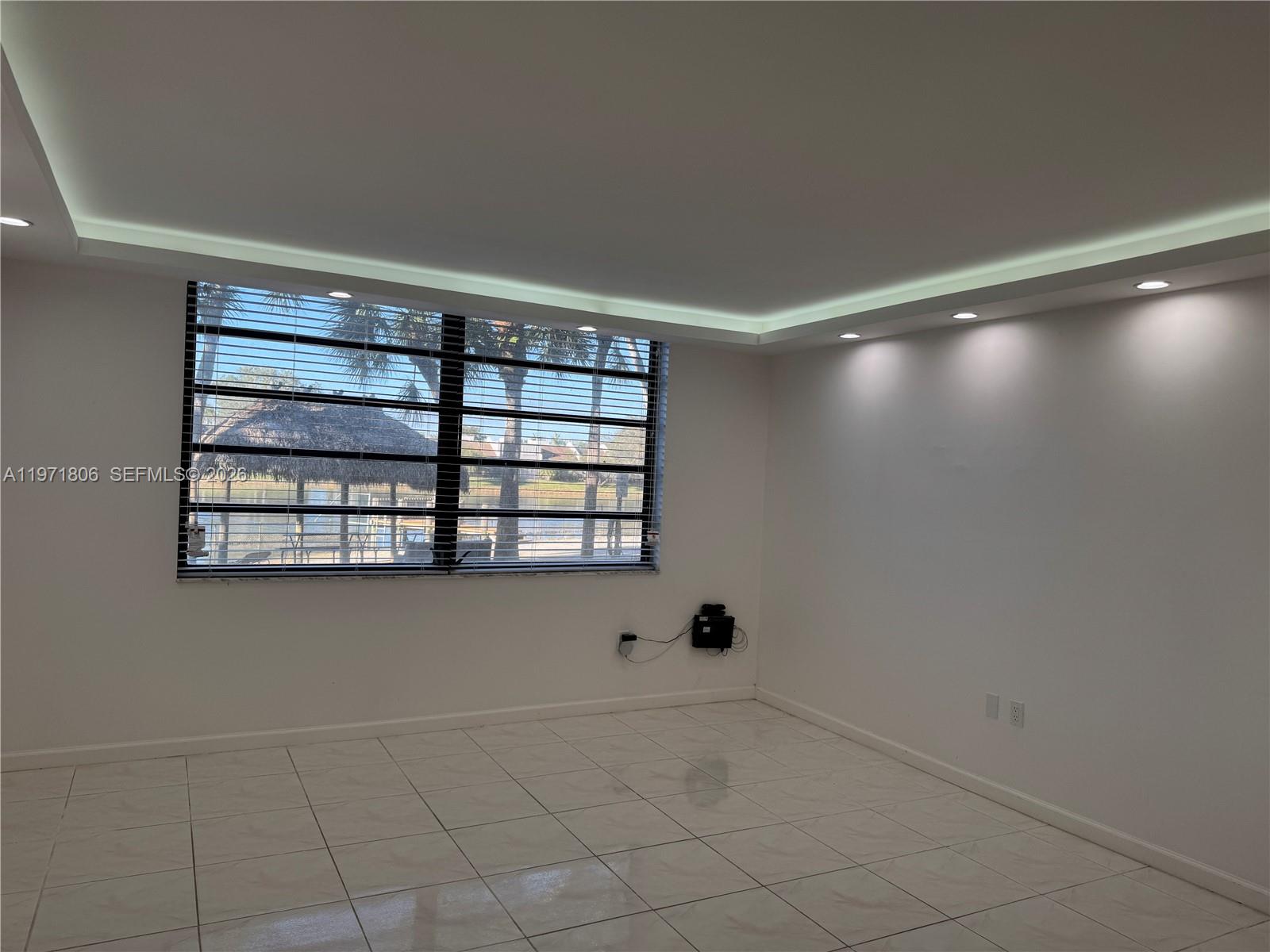 COLONY POINT 4 CONDO - Residential