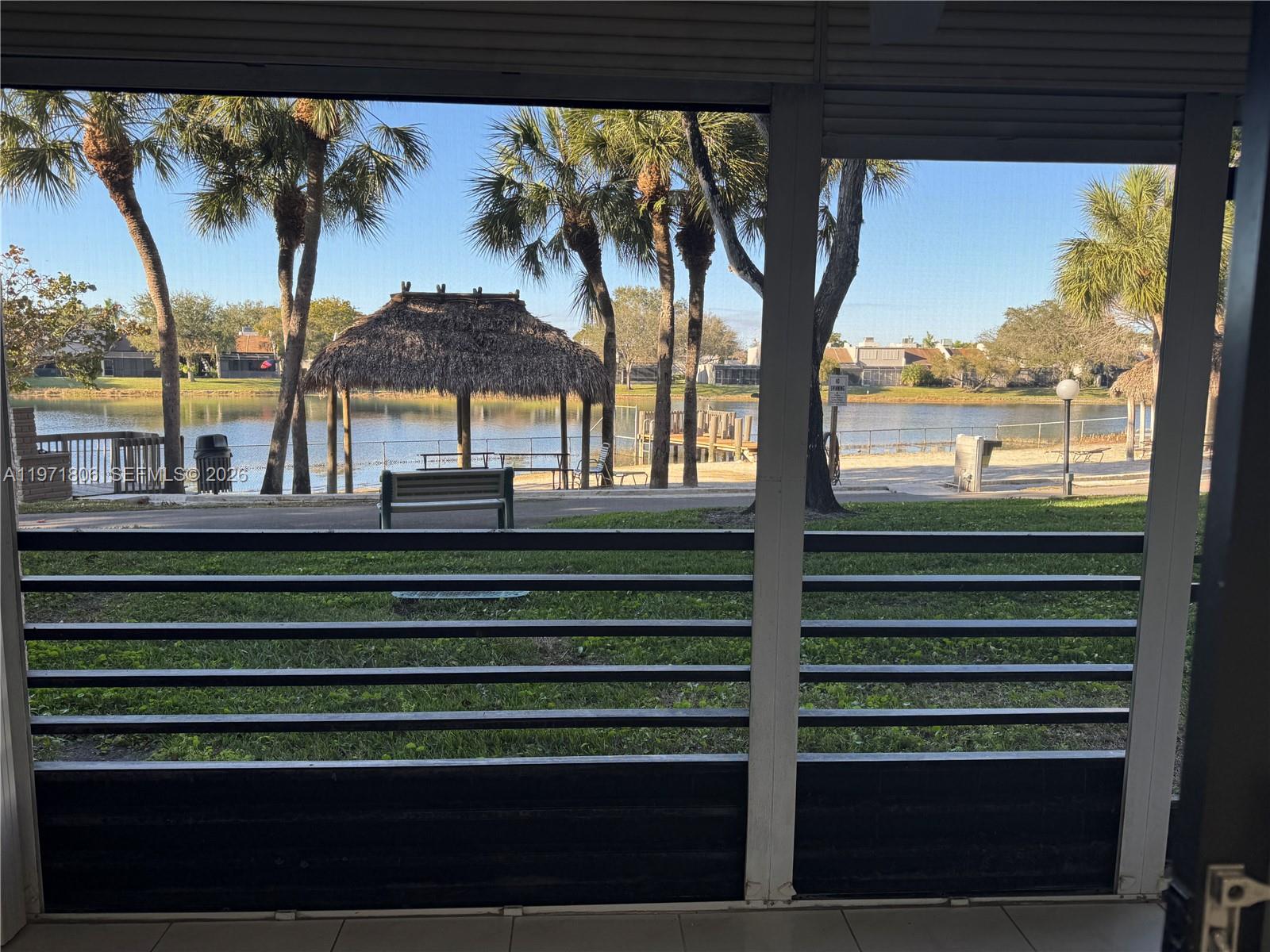 COLONY POINT 4 CONDO - Residential