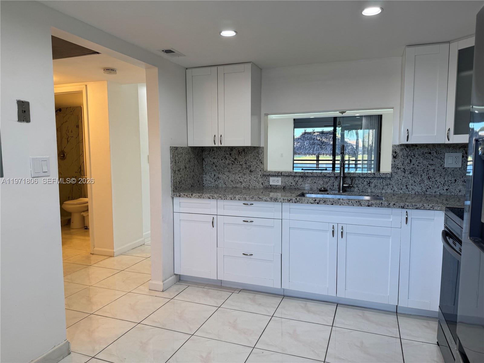 COLONY POINT 4 CONDO - Residential