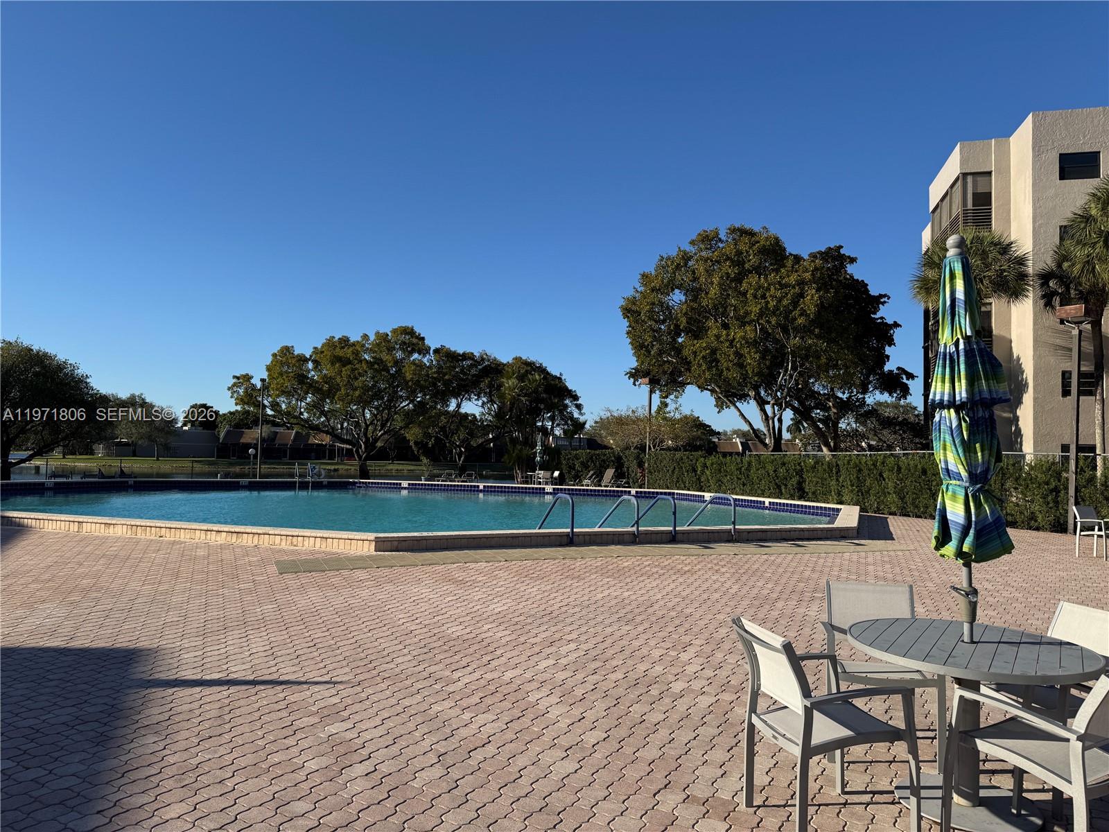 COLONY POINT 4 CONDO - Residential