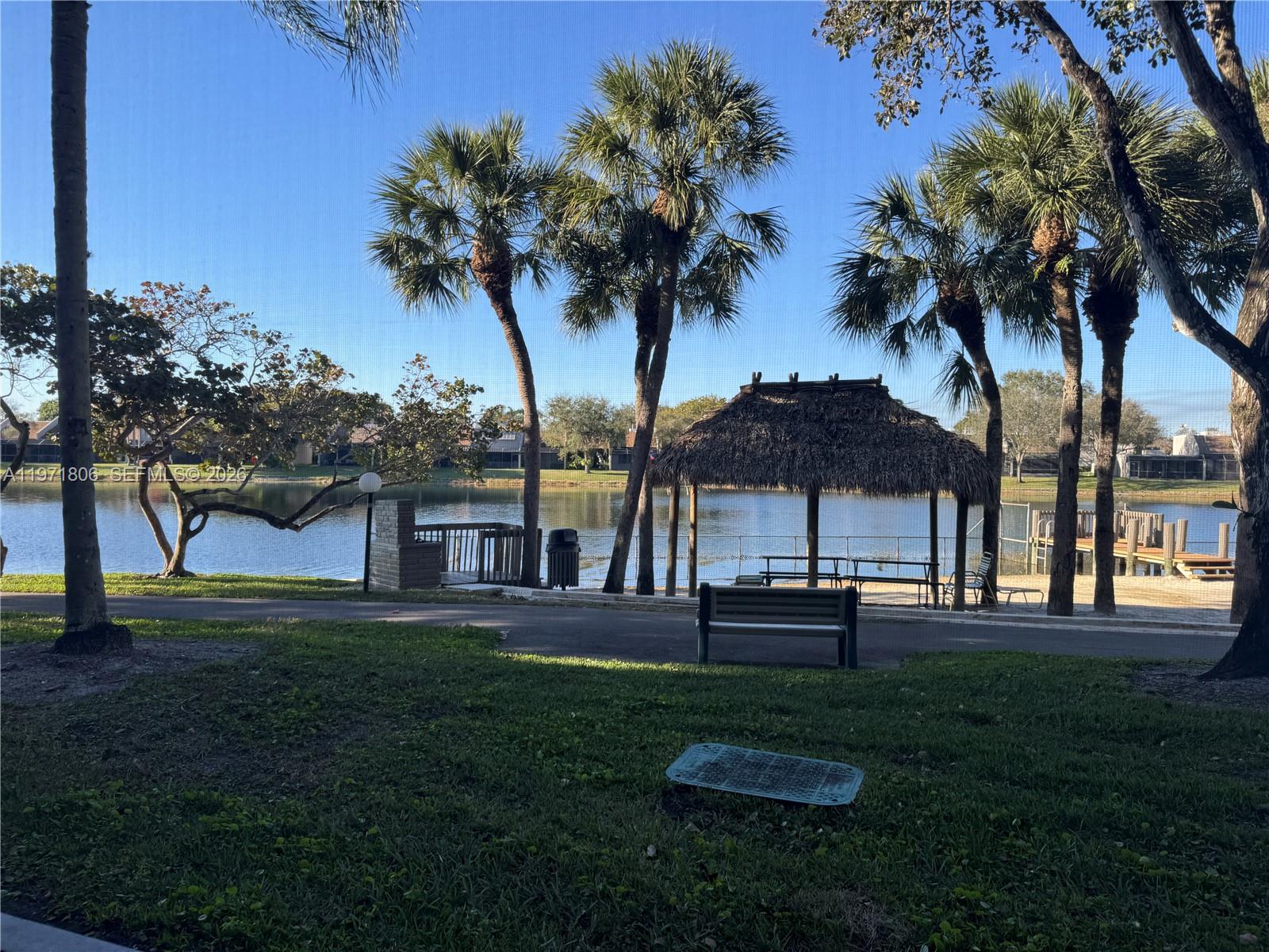 COLONY POINT 4 CONDO - Residential