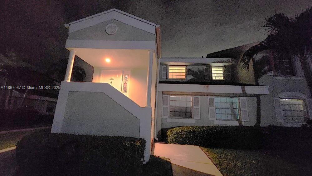 KEYS GATE CONDO NO FOUR - Residential