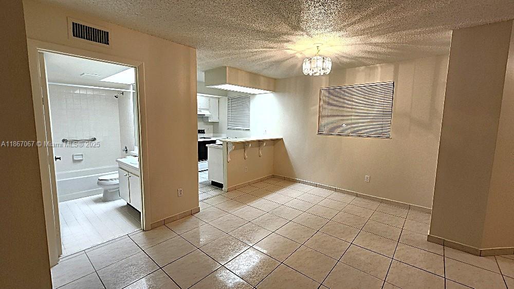 KEYS GATE CONDO NO FOUR - Residential