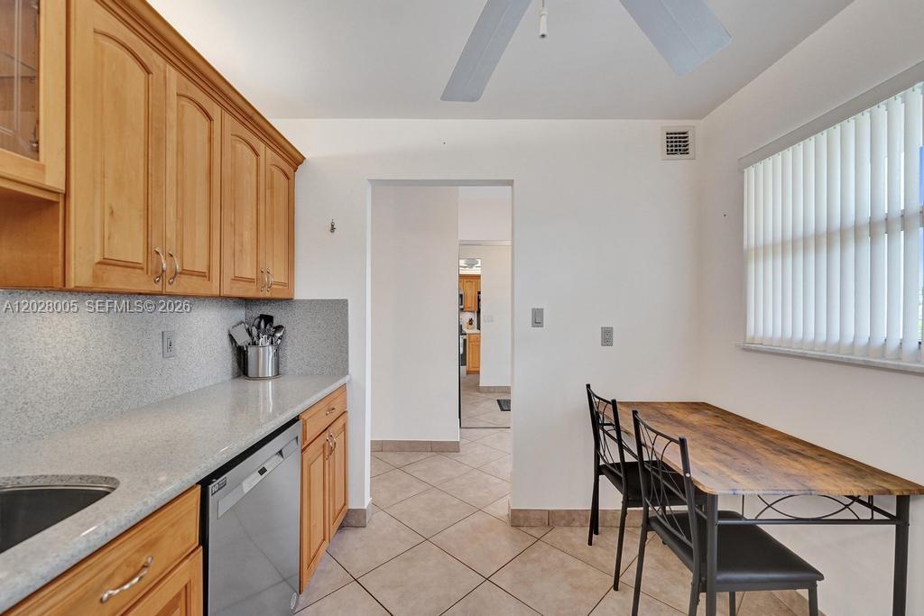 1025 SE 2nd Ave 208