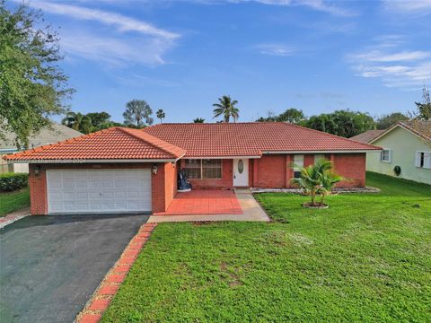 12126 NW 33rd St, Coral Springs, FL 33065 - #: A11516077