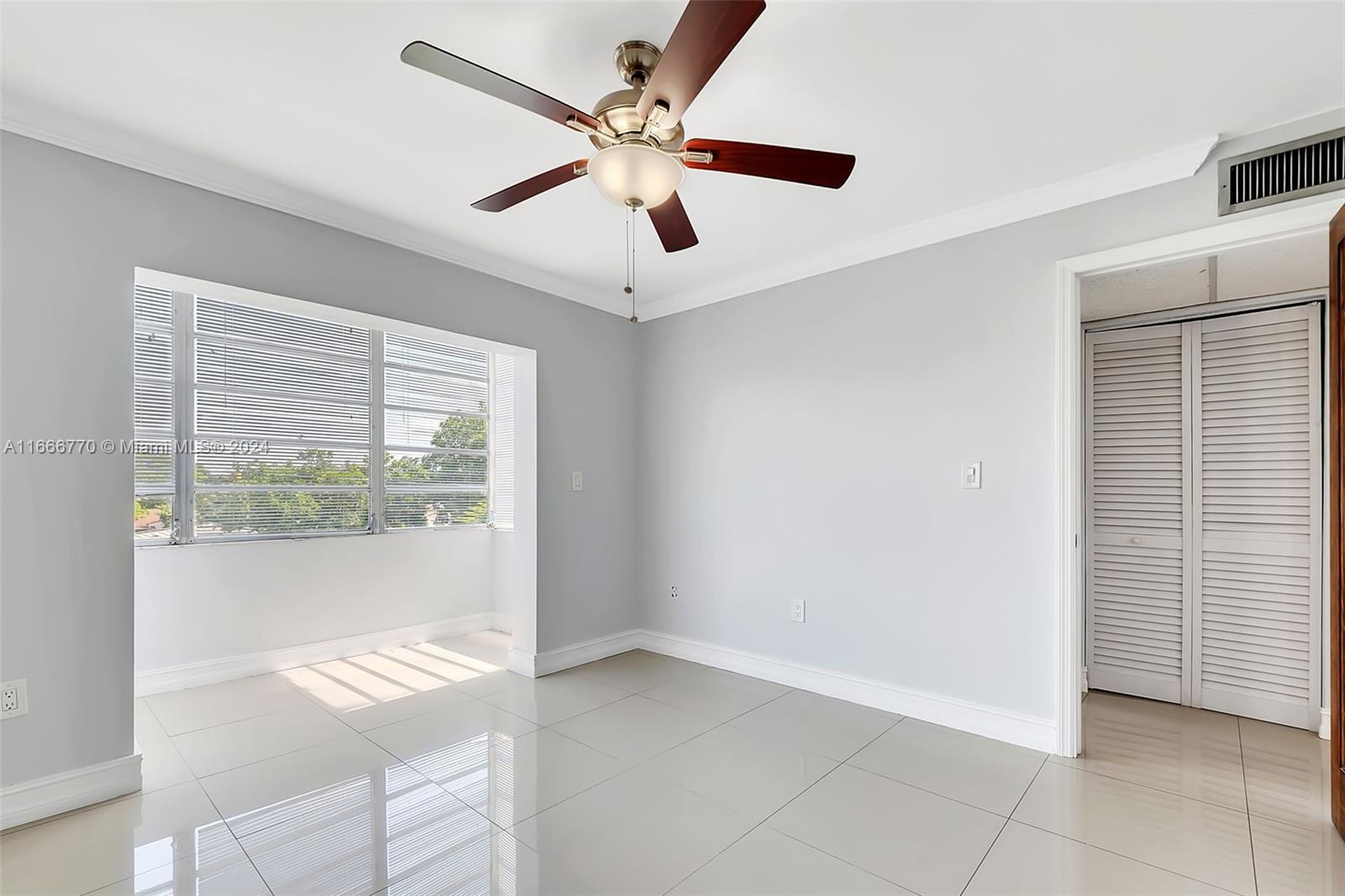 GROVE GARDENS CONDO - Residential