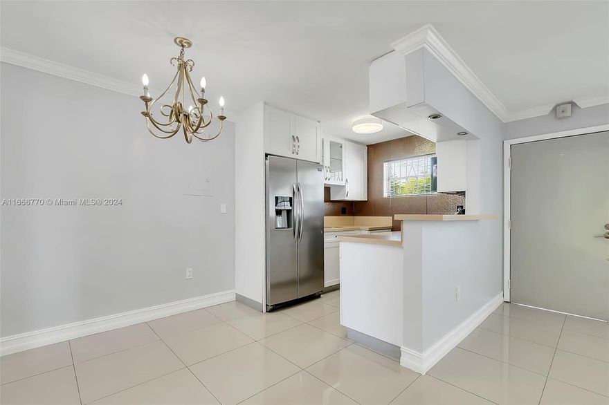 Welcome to Grove Gardens Condo, a gated community offering both comfort and convenience. This
spacious unit boasts tile flooring throughout, a beautifully remodeled kitchen with stainless steel
appliances and granite countertops, and an updated bathroom. Additional highlights include a new
A/C, an enclosed balcony, and an assigned parking space. The well-maintained, three-story building
offers excellent management, two community pools, on-site laundry facilities, and visitor parking.
Please note that pets are not allowed. Conveniently located near the Metro Rail, Downtown Miami,
Coconut Grove, Brickell, Key Biscayne, and Coral Gables. The unit may be leased once per year.