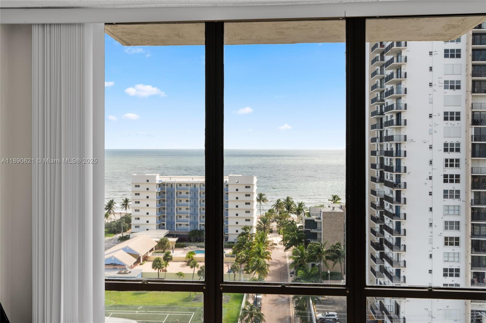 ALLINGTON TOWERS CONDO - Residential