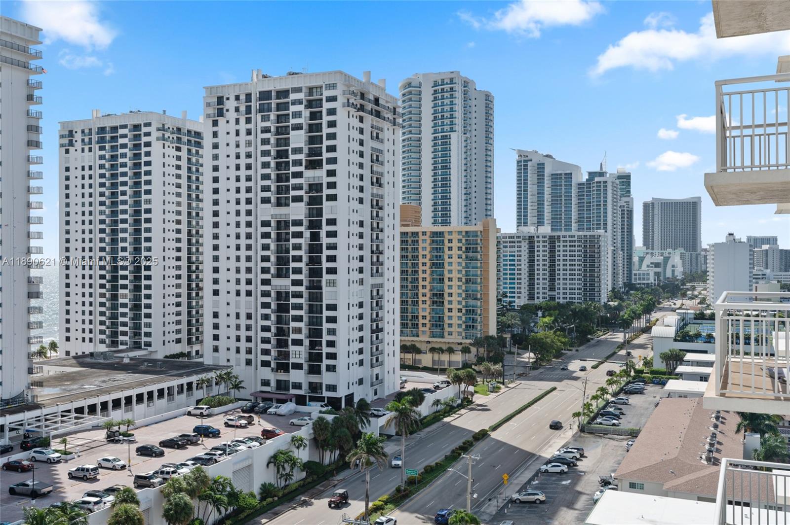 ALLINGTON TOWERS CONDO - Residential