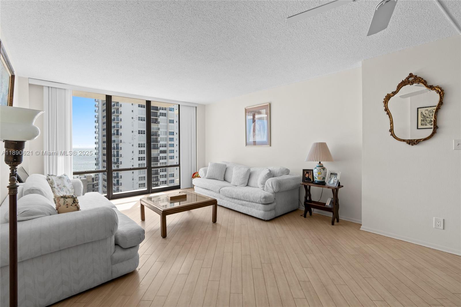 ALLINGTON TOWERS CONDO - Residential