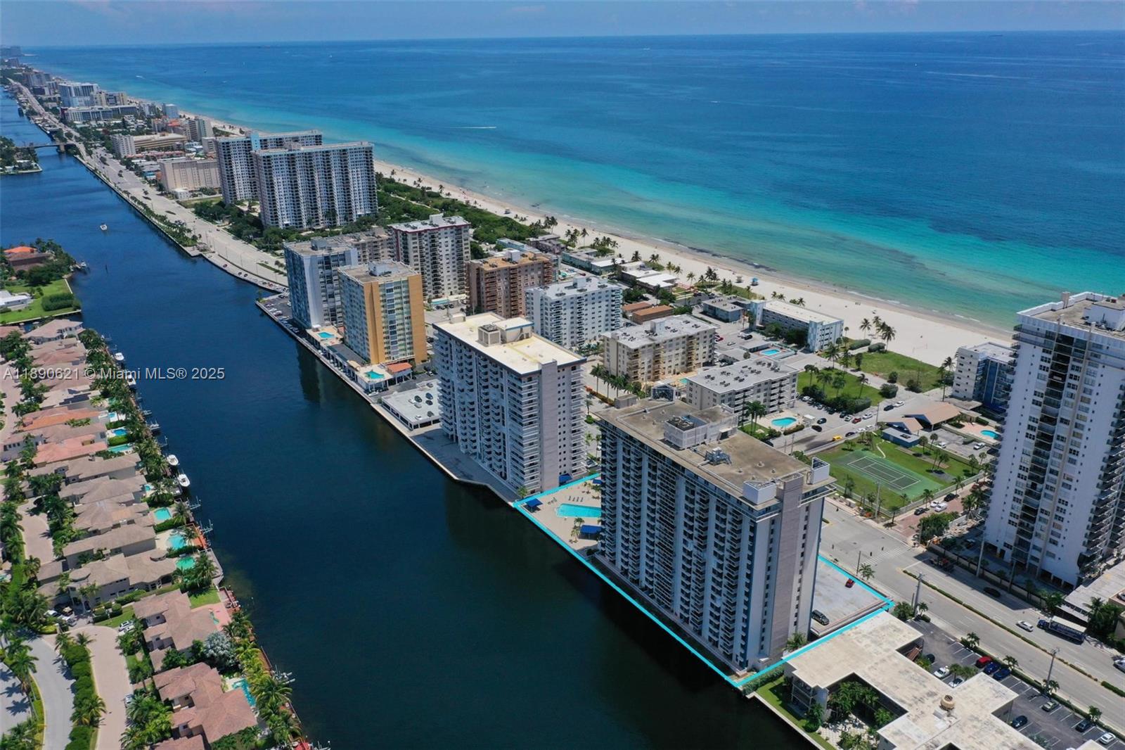 ALLINGTON TOWERS CONDO - Residential
