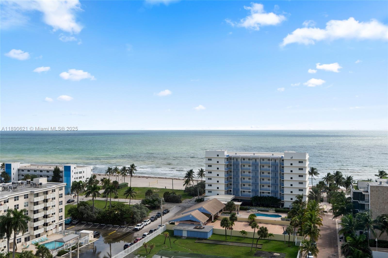 ALLINGTON TOWERS CONDO - Residential