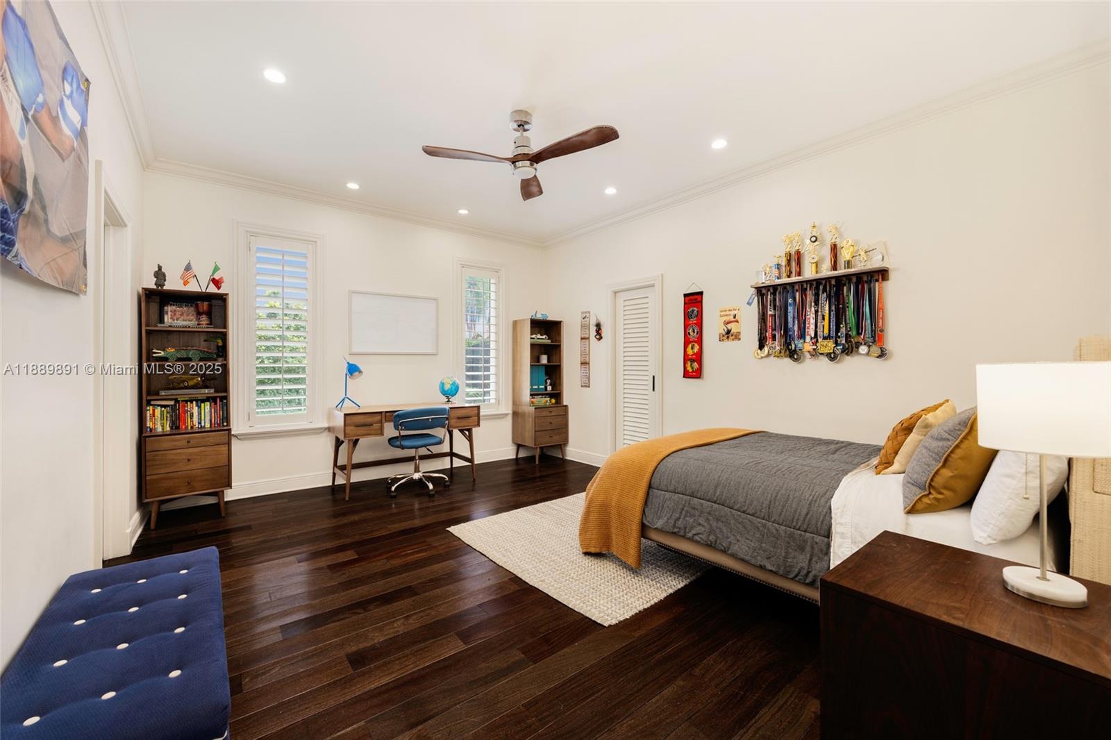 FARMERS ACRES - Residential